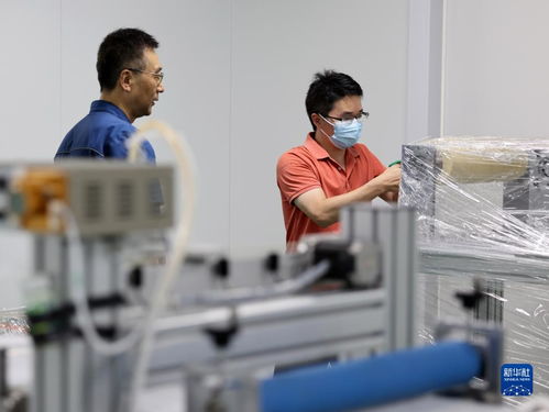 河北涿州受災(zāi)企業(yè)復(fù)工復(fù)產(chǎn)見聞 電子技術(shù)助力經(jīng)濟重?zé)ㄉ鷻C